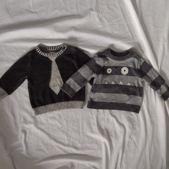 Gap sweaters - Picture 1 of 9